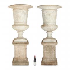 Pair of large very fine carved marble garden urns of campana form with plinths - 3178370