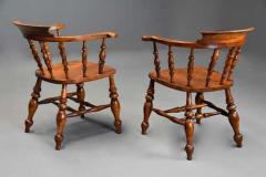 Pair of mid 19th century birch smokers bow Windsor or Captain s chairs - 4757093