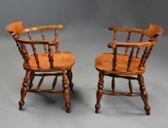 Pair of mid 19th century birch smokers bow Windsor or Captain s chairs - 4757094