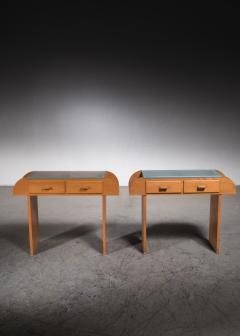 Pair of nightstands with glass top - 3618124