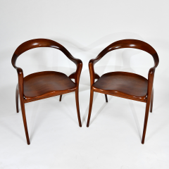 Pair of sculptural armchairs - 910857