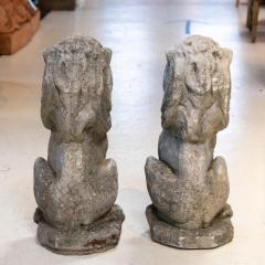 Pair of stone lion garden ornaments - 1757229