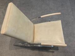 Pair of stylish chrome and leather midcentury design lounge chairs - 830016