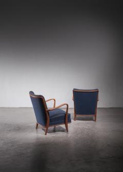 Pair of upholstered armchairs - 3502125