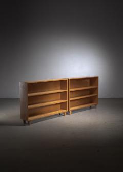 Pair of wooden bookcases - 3224076