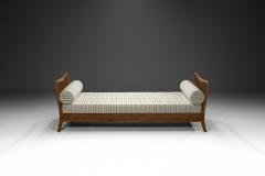 Paolo Buffa Mid Century Walnut Daybed in the Manner of Paolo Buffa Italy 1960s - 3888767