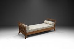 Paolo Buffa Mid Century Walnut Daybed in the Manner of Paolo Buffa Italy 1960s - 3888768