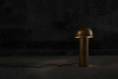 Paul Matter MONOLITH POLISHED SILVERED BRASS SCULPTED TABLE LAMP BY PAUL MATTER - 2374112