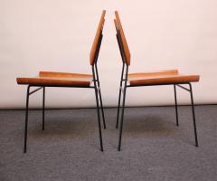 Paul McCobb Pair of Mid Century Modern Maple and Iron Shovel Chairs by Paul Mccobb - 2834906