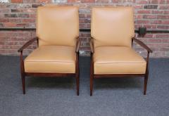 Paul McCobb Pair of Paul Mccobb Stained Maple Lounge Chairs - 3418419