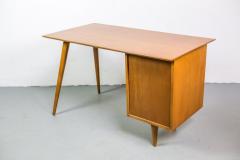 Paul McCobb Paul McCobb Desk for Planner Group in Solid Maple 1950s - 935184