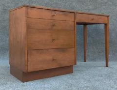 Paul McCobb Paul McCobb for Winchendon Walnut Stain Maple 1560 Desk Spindle Chair - 3219254