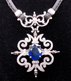 Paul Morelli Paul Morelli Garden Gate Sapphire on Leather Necklace in White Gold - 2718217