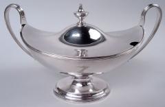 Paul Storr Pair of Paul Storr English Georgian Neoclassical Sauce Tureens 1793 - 4221355