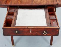 Perbroke Dressing Table Attributed to Thomas Chippendale - 3043333