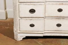 Period Gustavian 1780s Swedish Painted Breakfront Commode with Carved Medallions - 3416978