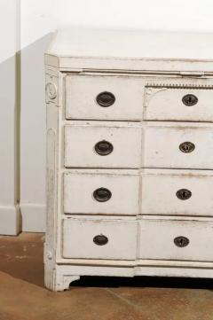 Period Gustavian 1780s Swedish Painted Breakfront Commode with Carved Medallions - 3416991