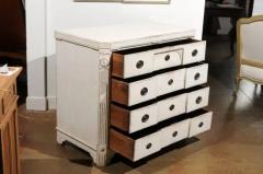 Period Gustavian 1780s Swedish Painted Breakfront Commode with Carved Medallions - 3417173