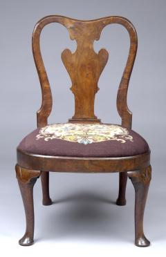 Period Queen Anne Walnut Side Chair - 102768