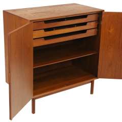 Peter Hvidt Solid Teak Scandinavian Modern Dresser Cabinet designed by Peter Hvidt - 3470713