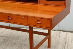 Peter L vig Nielsen Peter Lovig Nielsen 1970s Peter Lovig Nielsen For Dansk Teak Executive Desk - 2408621