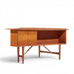 Peter L vig Nielsen Peter Lovig Nielsen Peter L vig Nielsen Mid Century Danish Teak Boomerang Desk - 4615934
