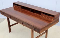 Peter L vig Nielsen Peter Lovig Nielsen Peter L vig Nielsen Rosewood Partners Desk - 4111572