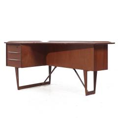 Peter L vig Nielsen Peter Lovig Nielsen Peter L vig Nielsen for Hedensted M belfabrik MCM Danish Teak Boomerang Desk - 3846631