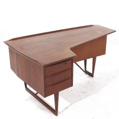 Peter L vig Nielsen Peter Lovig Nielsen Peter L vig Nielsen for Hedensted M belfabrik MCM Danish Teak Boomerang Desk - 3846636