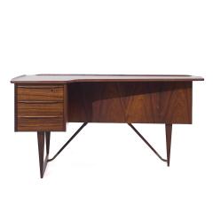 Peter L vig Nielsen Peter Lovig Nielsen Peter Lovig Nielsen Mid Century Danish Rosewood Boomerang Desk - 3977719