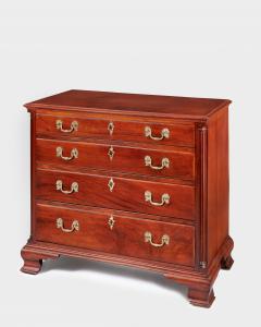 Philadelphia Mahogany Low Chest of Drawers - 3065769