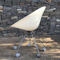 Philippe Starck Eros White Eiffel Swivel Chair Wire Base on Wheels Philippe Starck for Kartell - 1772739