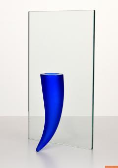 Philippe Starck Philippe Starck Petite Etrangete Contre Un Mur Vase for Daum - 367000