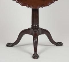 Pie Crust Tilt Top Table - 2120145