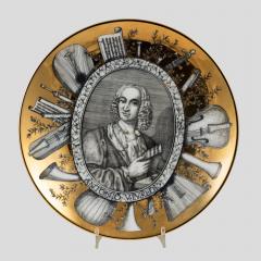 Piero Fornasetti Set of 5 Piero Fornasetti Grandi Maestri plates - 4093126