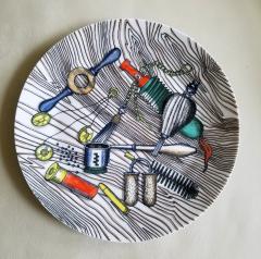 Piero Fornasetti Vintage Piero Fornasetti Porcelain with Bird Hunting Objects Set of Six Plates - 2555001