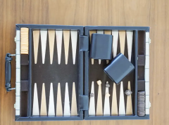 Pierre Cardin PIERRE CARDIN BACKGAMMON SET - 1875347