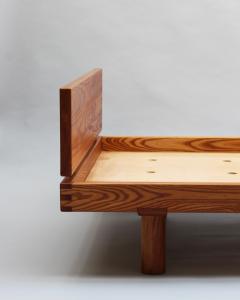Pierre Chapo Fine French 1950s Solid Elm Godot daybed by Pierre Chapo - 4272943