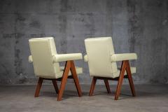 Pierre Jeanneret PAIR OF PIERRE JEANNERET ARMCHAIRS - 2875840