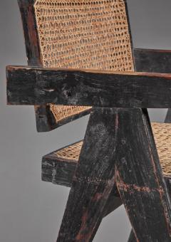 Pierre Jeanneret Pierre Jeanneret Chandigarh High Court black V leg chair 1950s - 841247