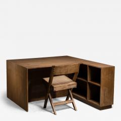 Pierre Jeanneret Pierre Jeanneret Judges deliberation desk from Chandigarh - 4319128