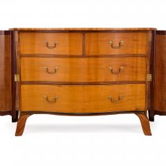 Pierre Langlois Mahogany and satinwood commode attributed to Pierre Langlois - 1543075