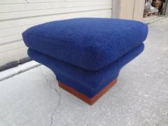 Pierre Paulin French Mid Century Modern Ottoman or Bench Attributed To Pierre Paulin - 3638296