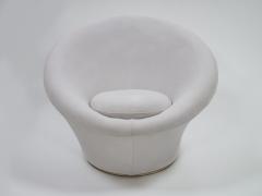 Pierre Paulin Pair of Mushroom armchairs - 2985899