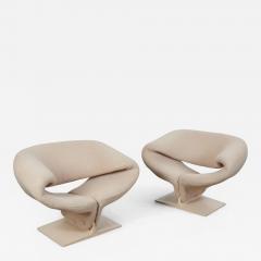 Pierre Paulin Pair of Original Ribbon Chairs by Pierre Paulin for Artifort - 4504377