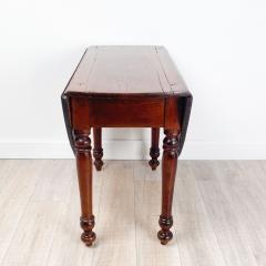 Pine Dropleaf Table U S A 19th century - 2939212