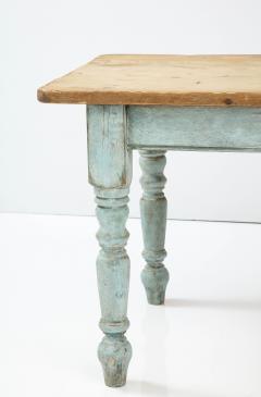 Pine Farmhouse Table - 2467303