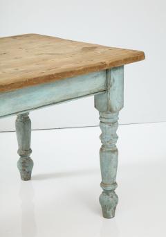 Pine Farmhouse Table - 2467317