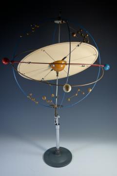 Planetarium Orrery Moveable Desk Display Model of the Solar System - 1108938