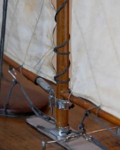 Planked pond Yacht - 4134831